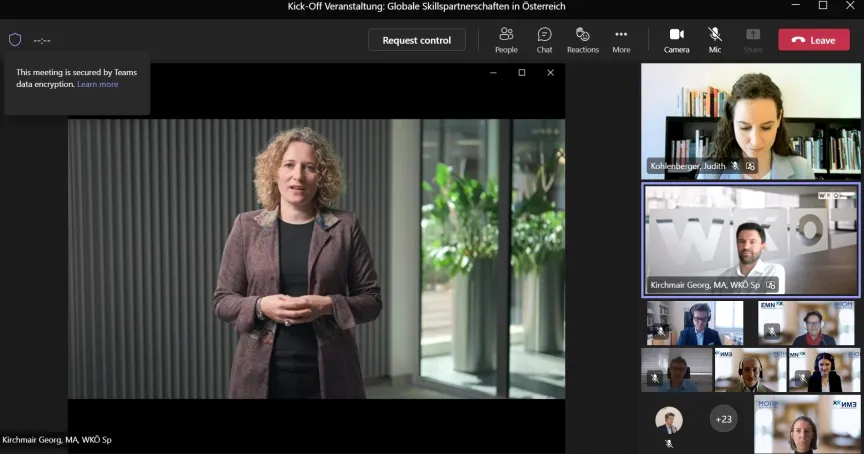 Screenshot einer Online Besprechung