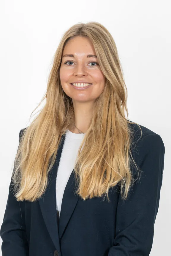 Dr.in Anna Ammann, MA