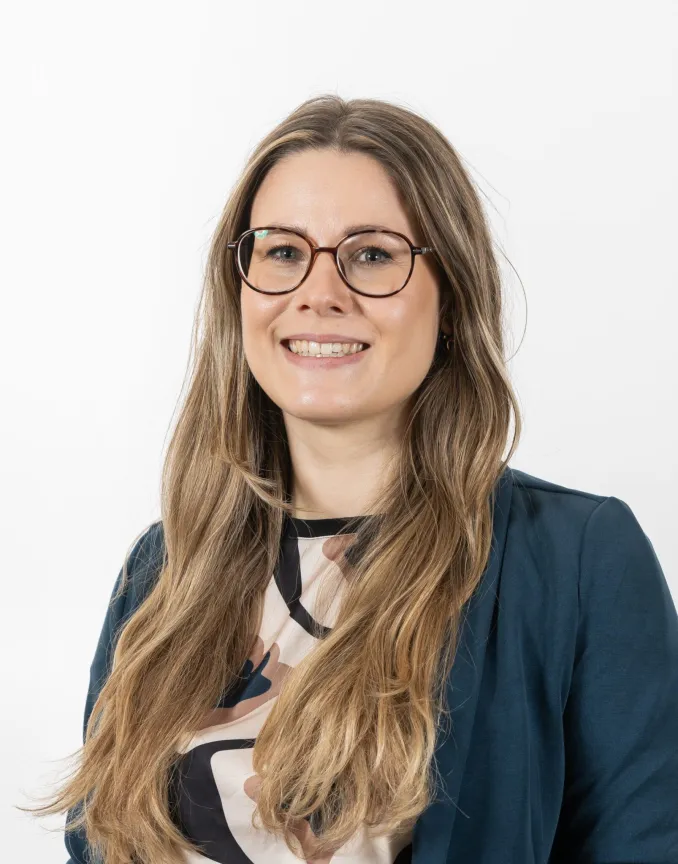 Sarah Zischka, BA, MA